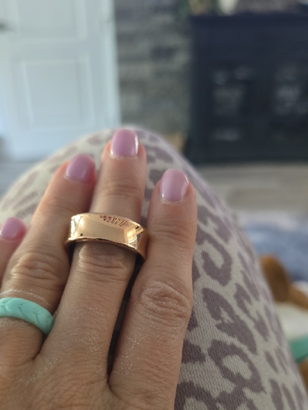 Halo Ring 3 In ROSE GOLD - Picture 4 of 4